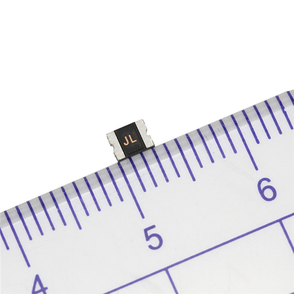 1210低內阻保險絲